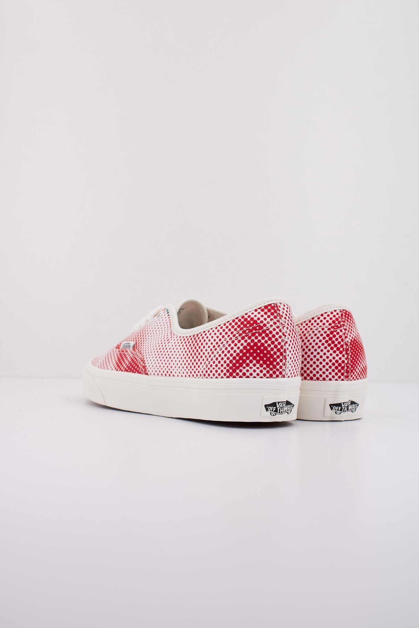VANS AUTHENTIC  en color ROJO  (4)