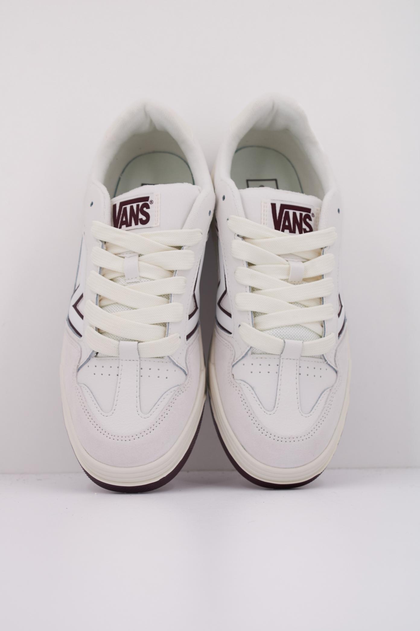 VANS VNDHQU UPLAND en color BLANCO  (3)
