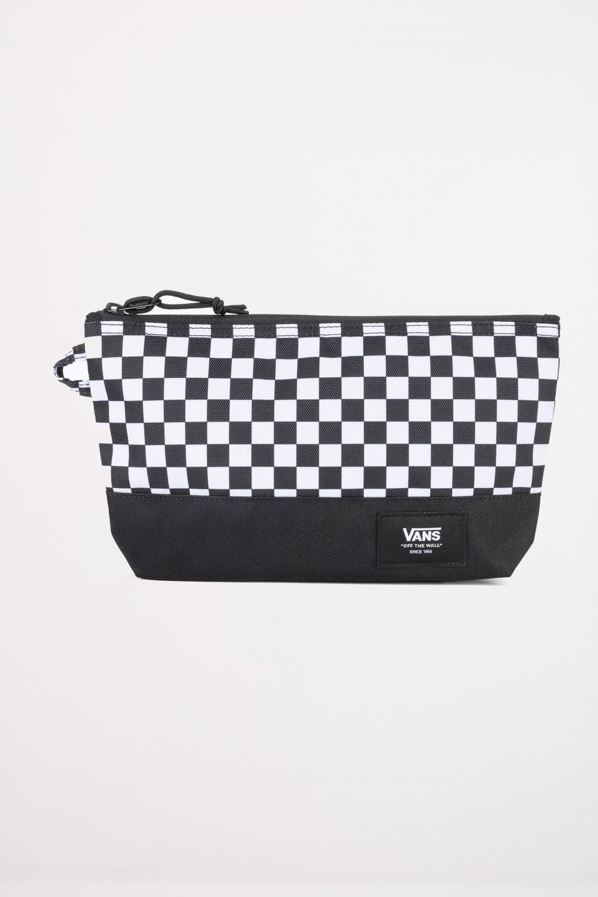 VANS OLD SKOOL POUCH PACK en color NEGRO  (3)