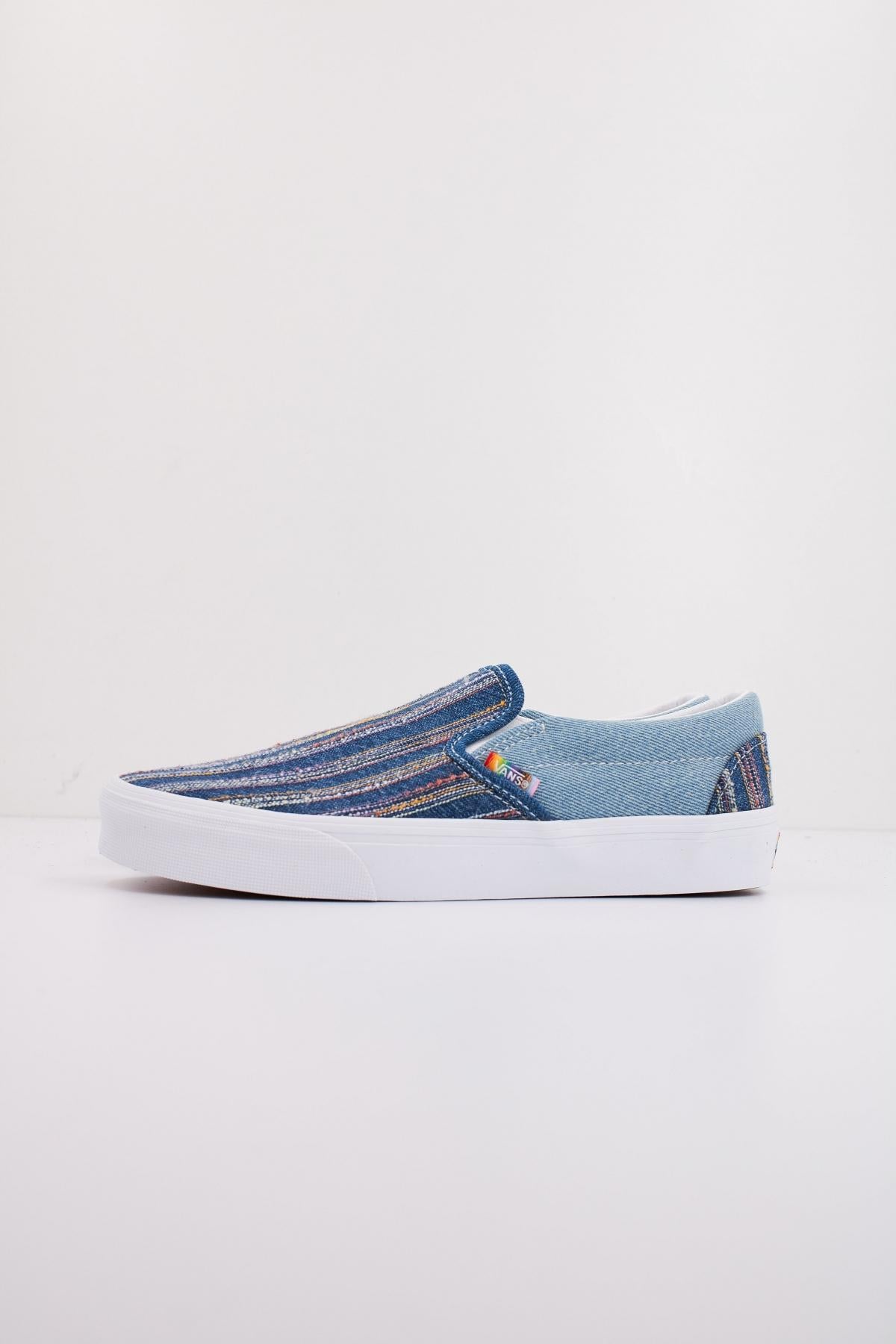 VANS CLASSIC SLIP-ON GETHE en color AZUL  (1)
