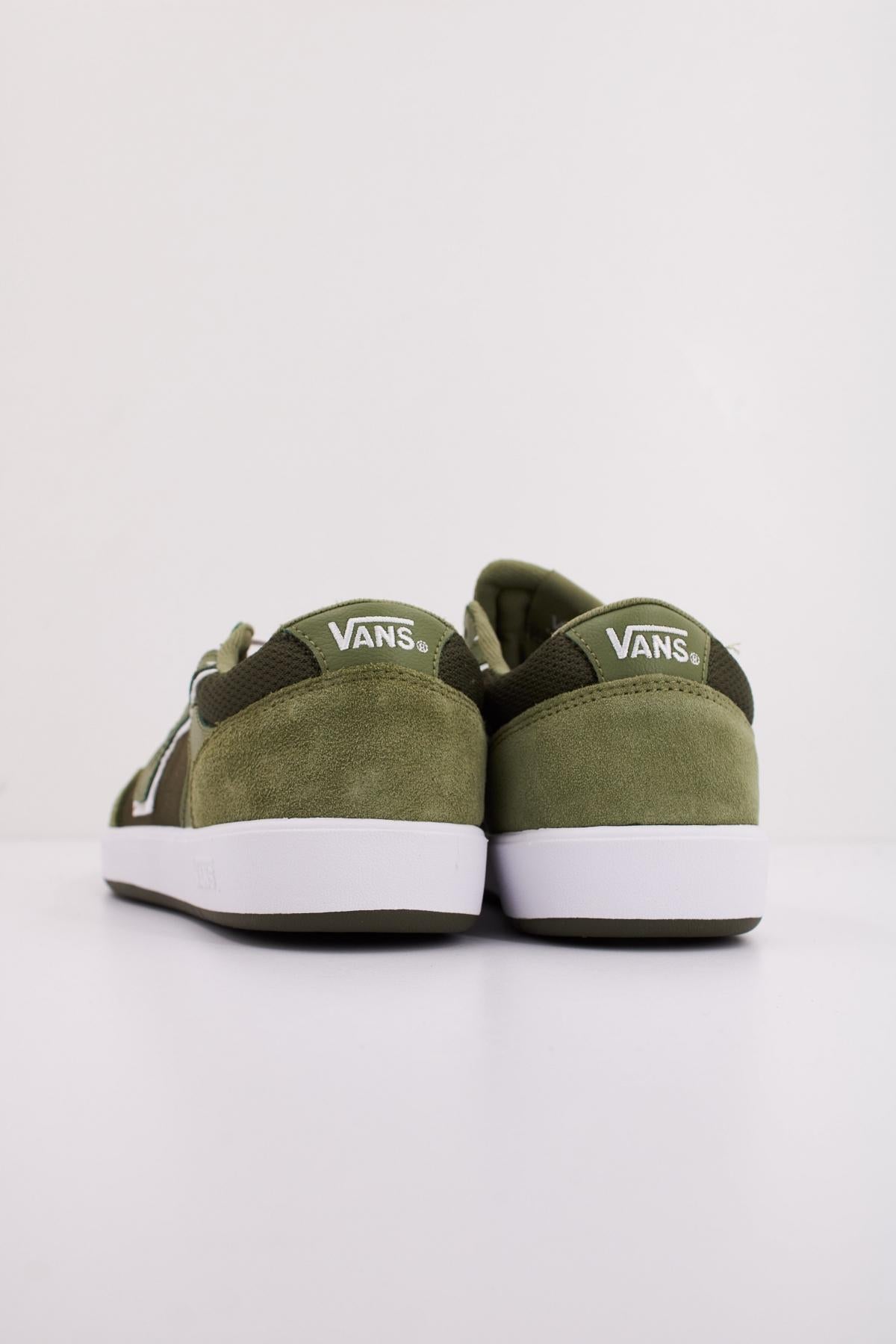 VANS LOWLAND CC NEW VARSITY en color VERDE  (4)