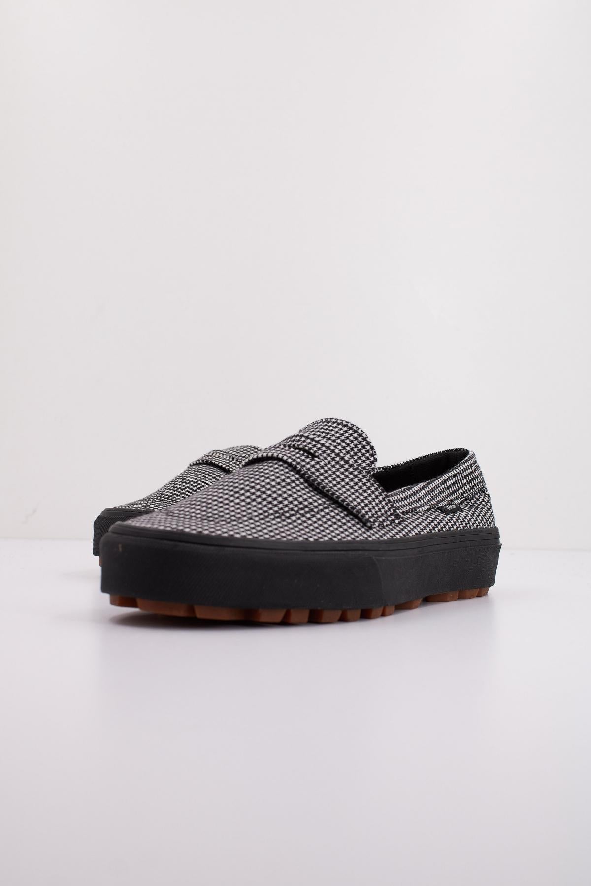 VANS STYLE  PLAID en color NEGRO  (2)