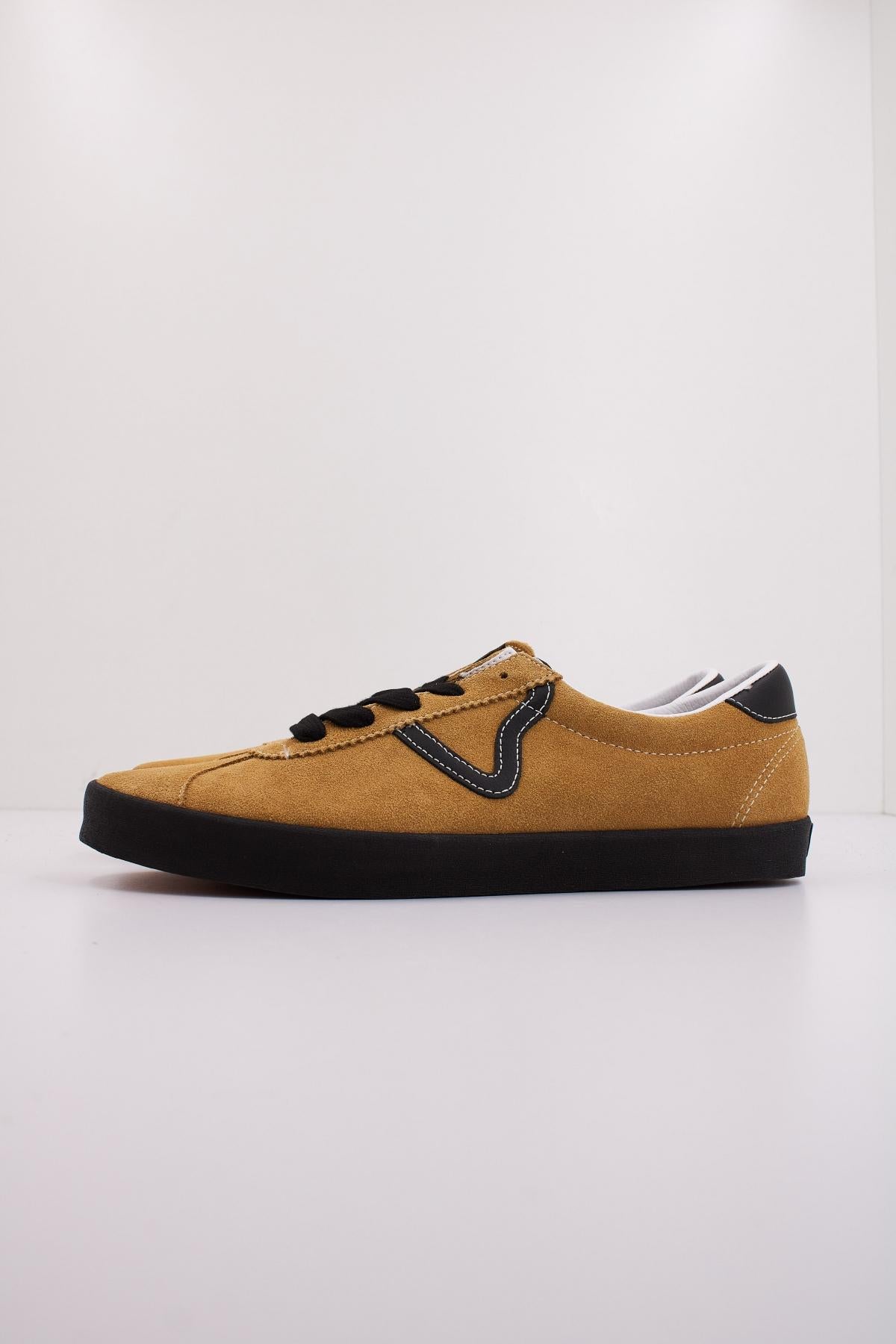 VANS SPORT LOW SUEDE en color MARRON CLARO  (1)
