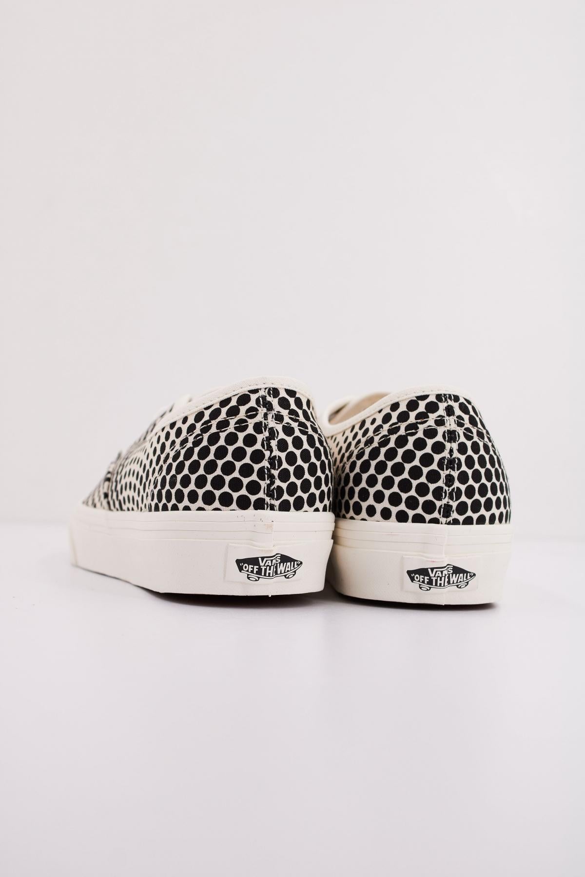 VANS AUTHENTIC HALFTONE en color BLANCO  (4)