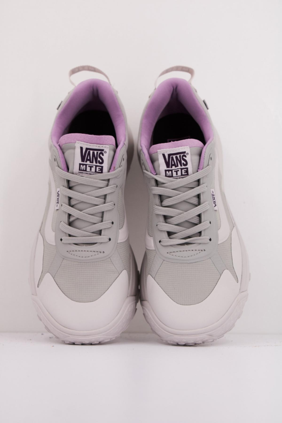 VANS MTE CROSSPATH en color GRIS  (3)