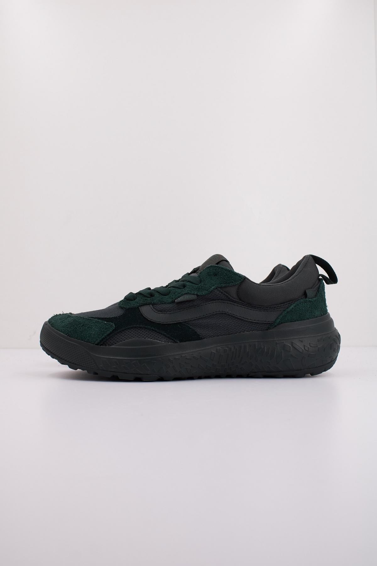 VANS MTE ULTRARANGE NEO VR en color VERDE  (1)