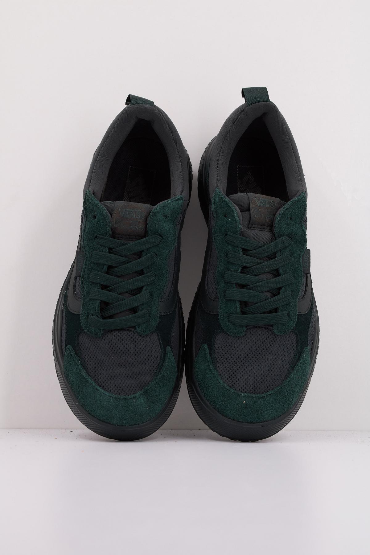 VANS MTE ULTRARANGE NEO VR en color VERDE  (3)
