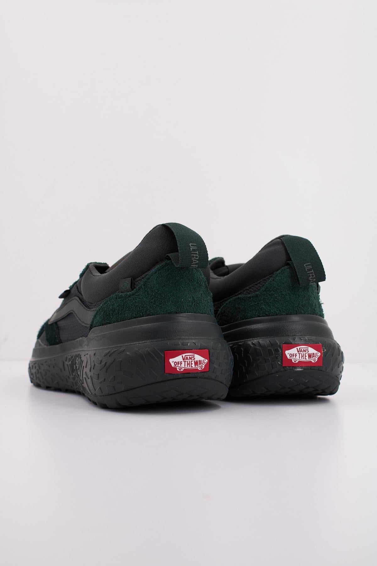 VANS MTE ULTRARANGE NEO VR en color VERDE  (4)