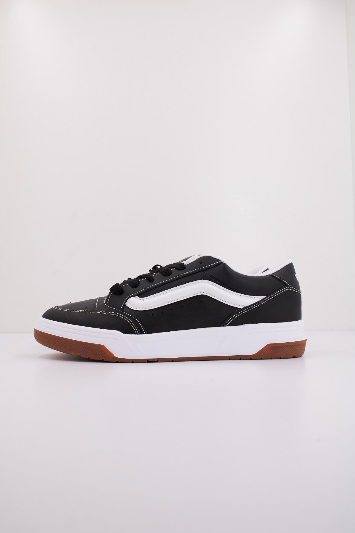 VANS HYLANE en color NEGRO  (1)
