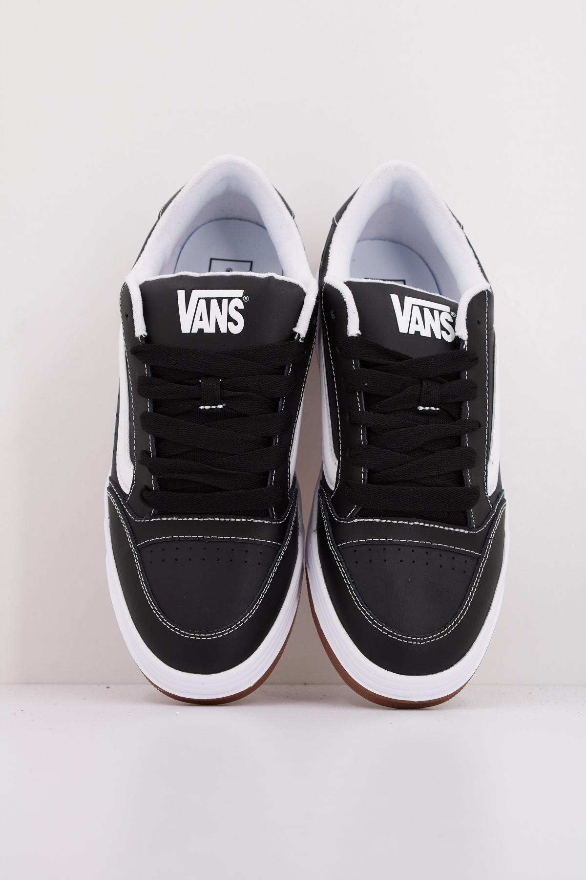 VANS HYLANE en color NEGRO  (3)