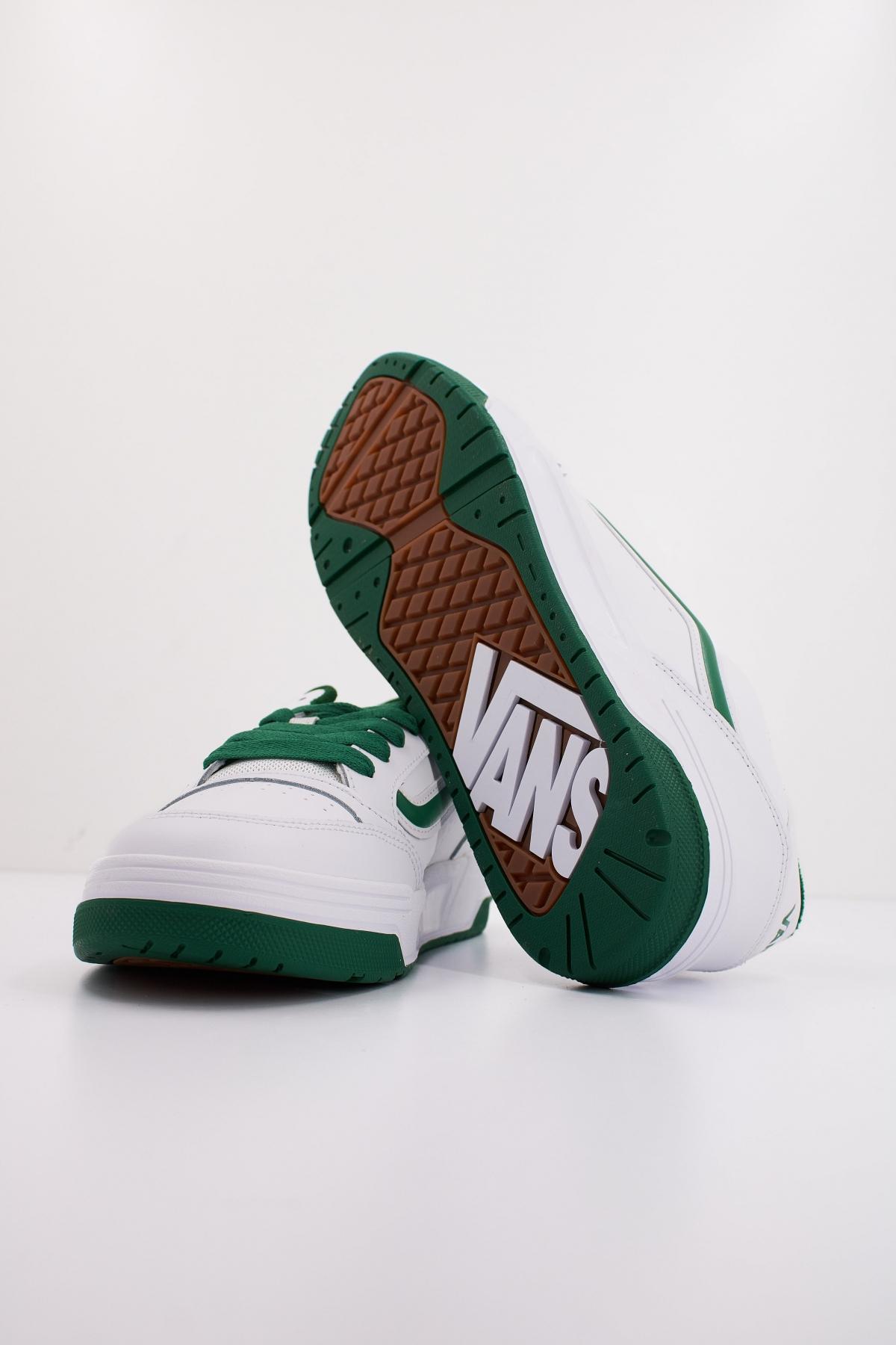 VANS HYLANE POP en color BLANCO  (5)