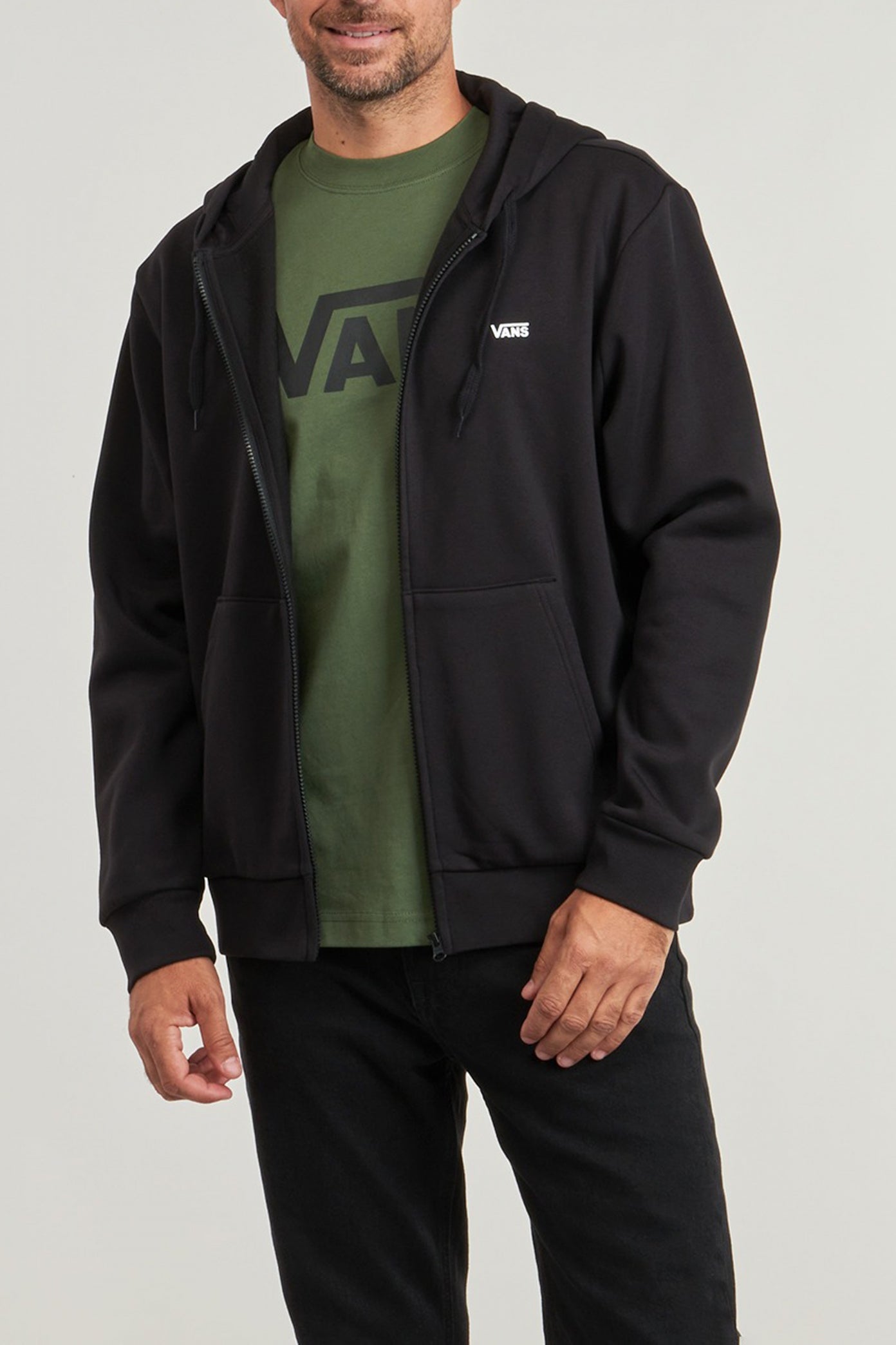VANS LEFT CHEST FZ PO en color NEGRO  (1)