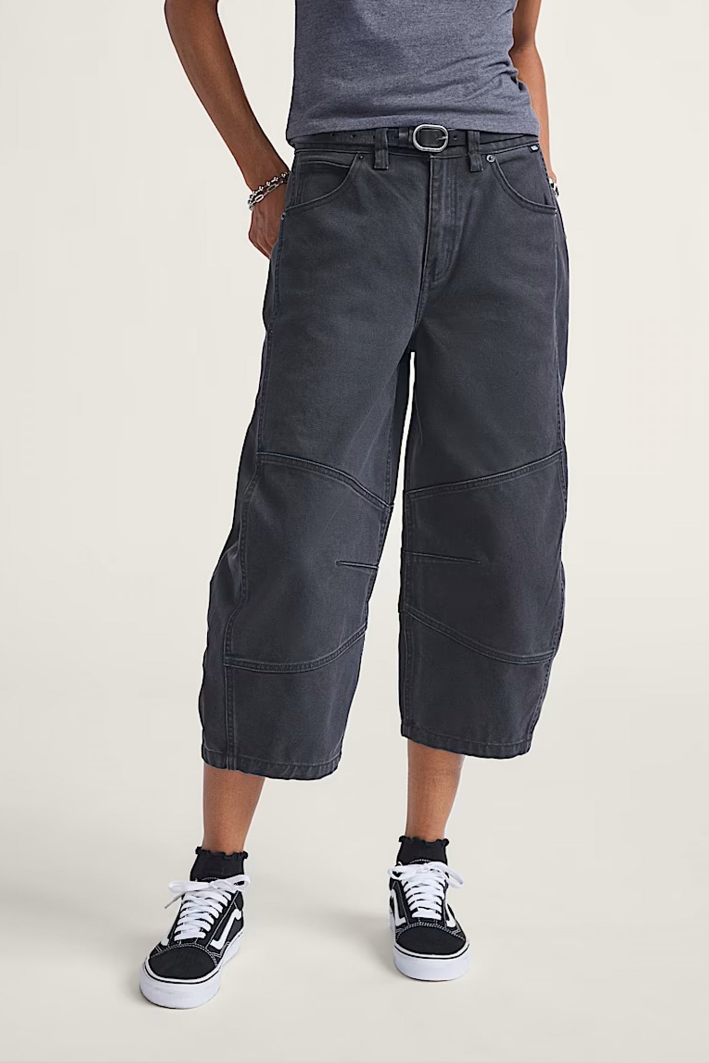 VANS BLAIRE CROPPED BARREL en color NEGRO  (1)