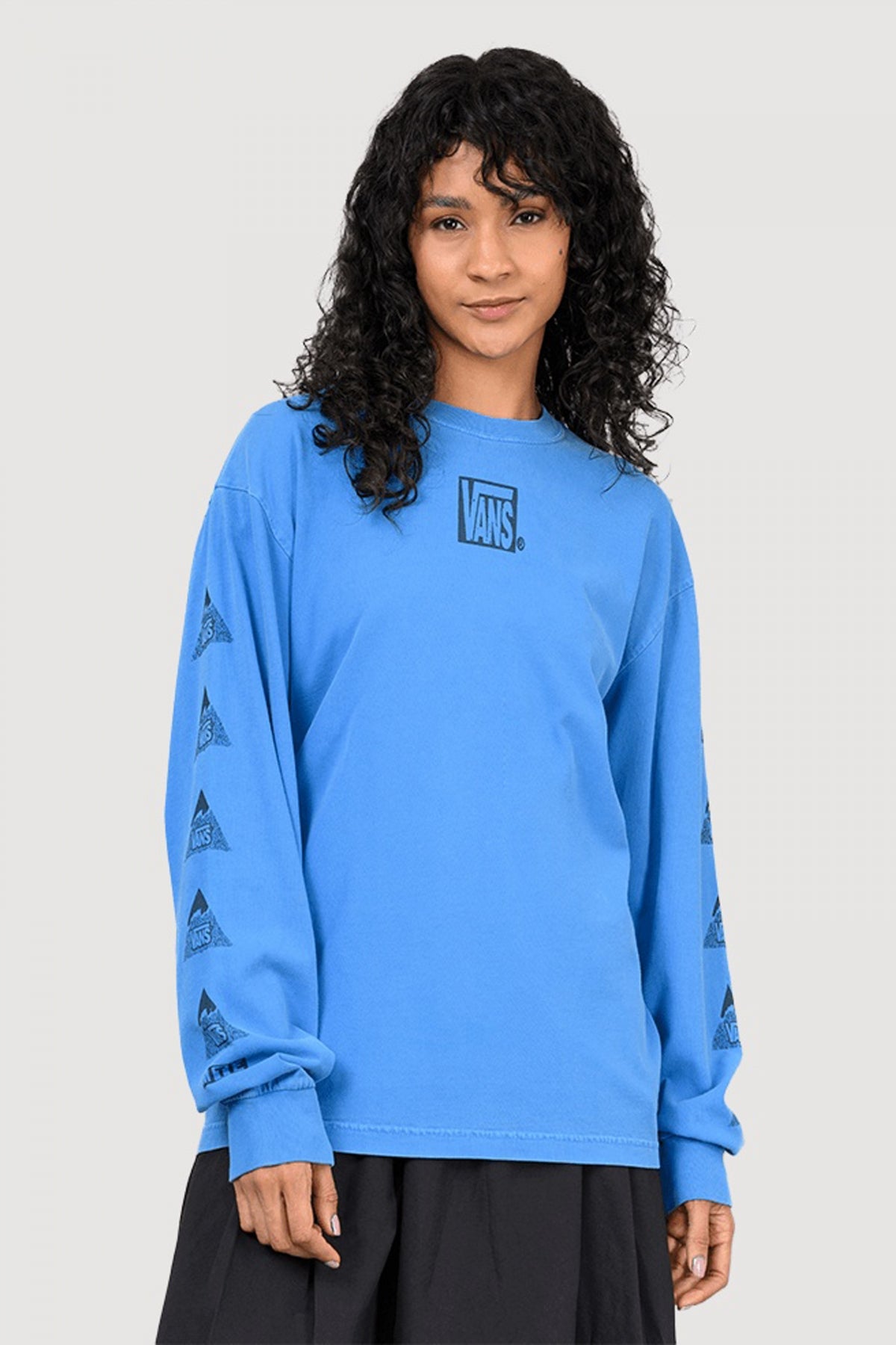 VANS MTE TEAMTEAM LS TEE en color AZUL  (4)