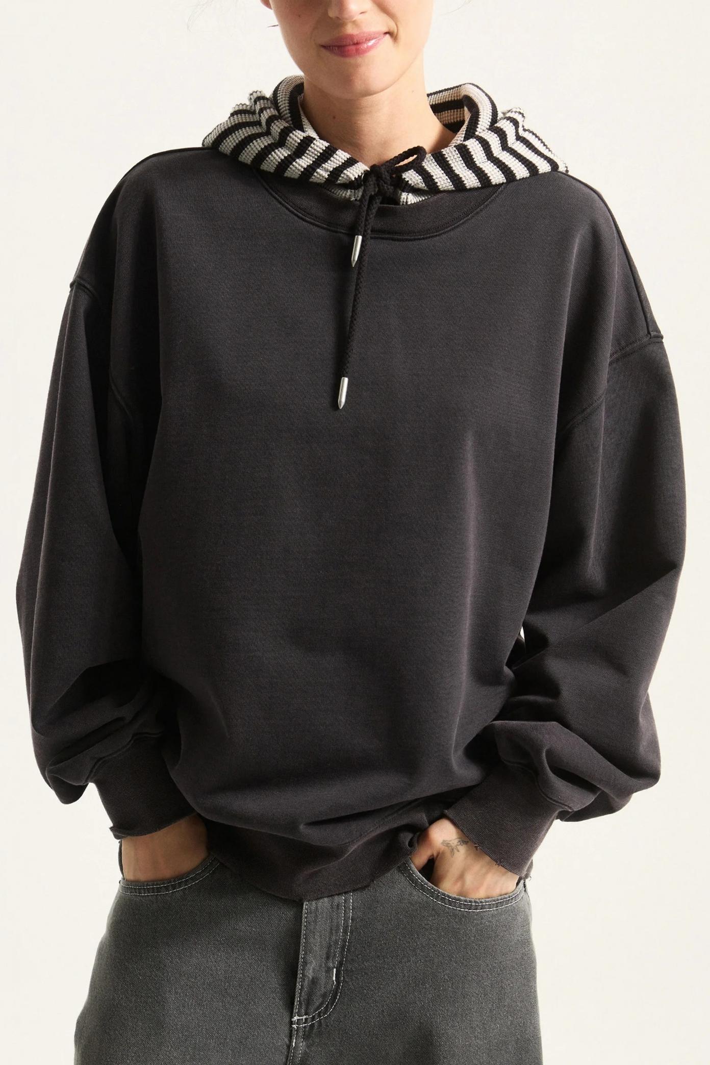 VANS EFFY HOODED CREW en color NEGRO  (1)