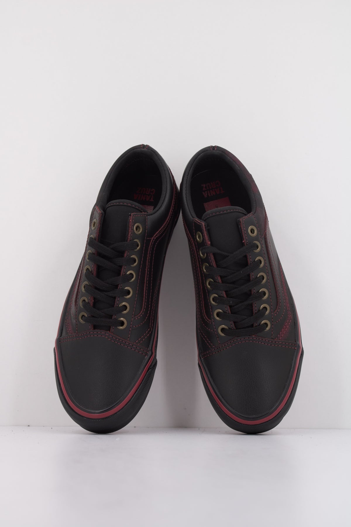 VANS OLD SKOOL LEATHER en color NEGRO  (3)