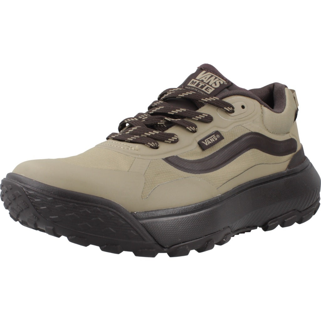 VANS MTE CROSSPATH en color MARRON CLARO  (1)