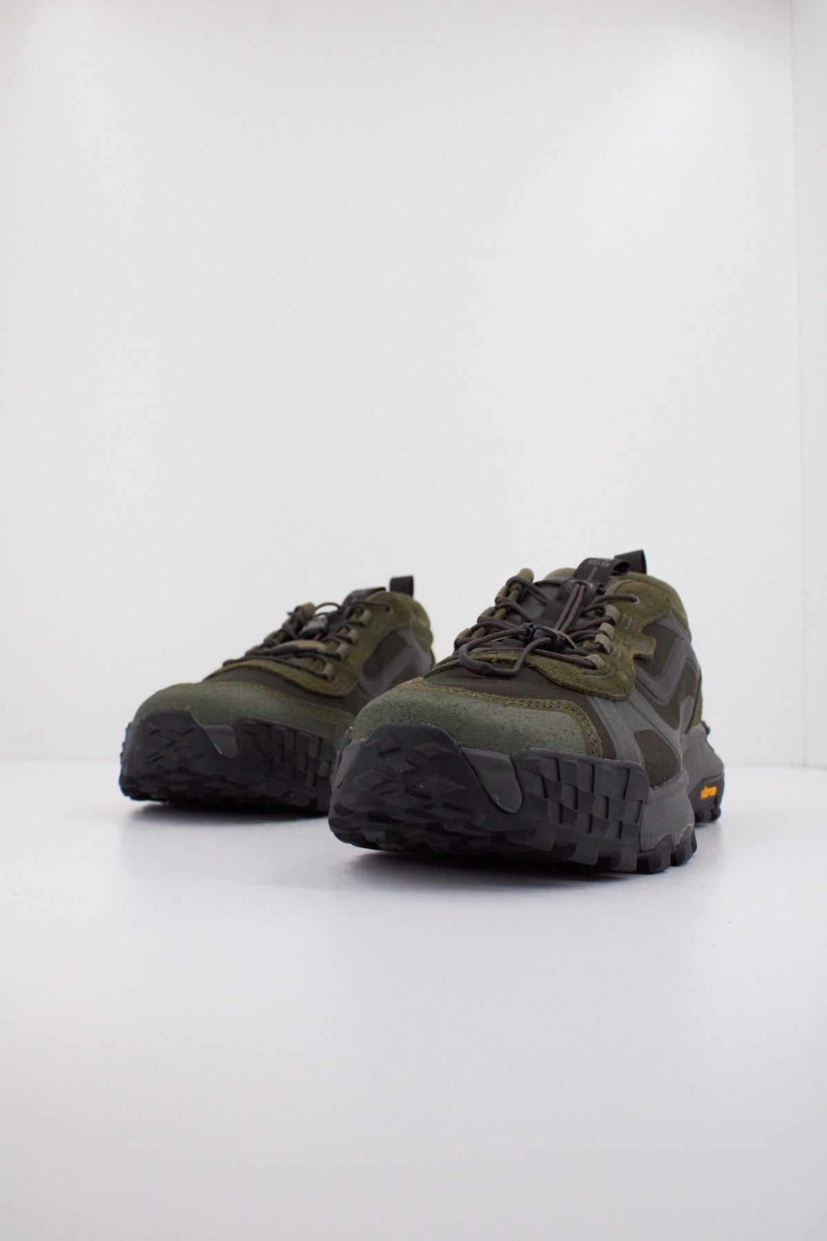 VANS MTE CROSSPATH XC en color VERDE  (2)