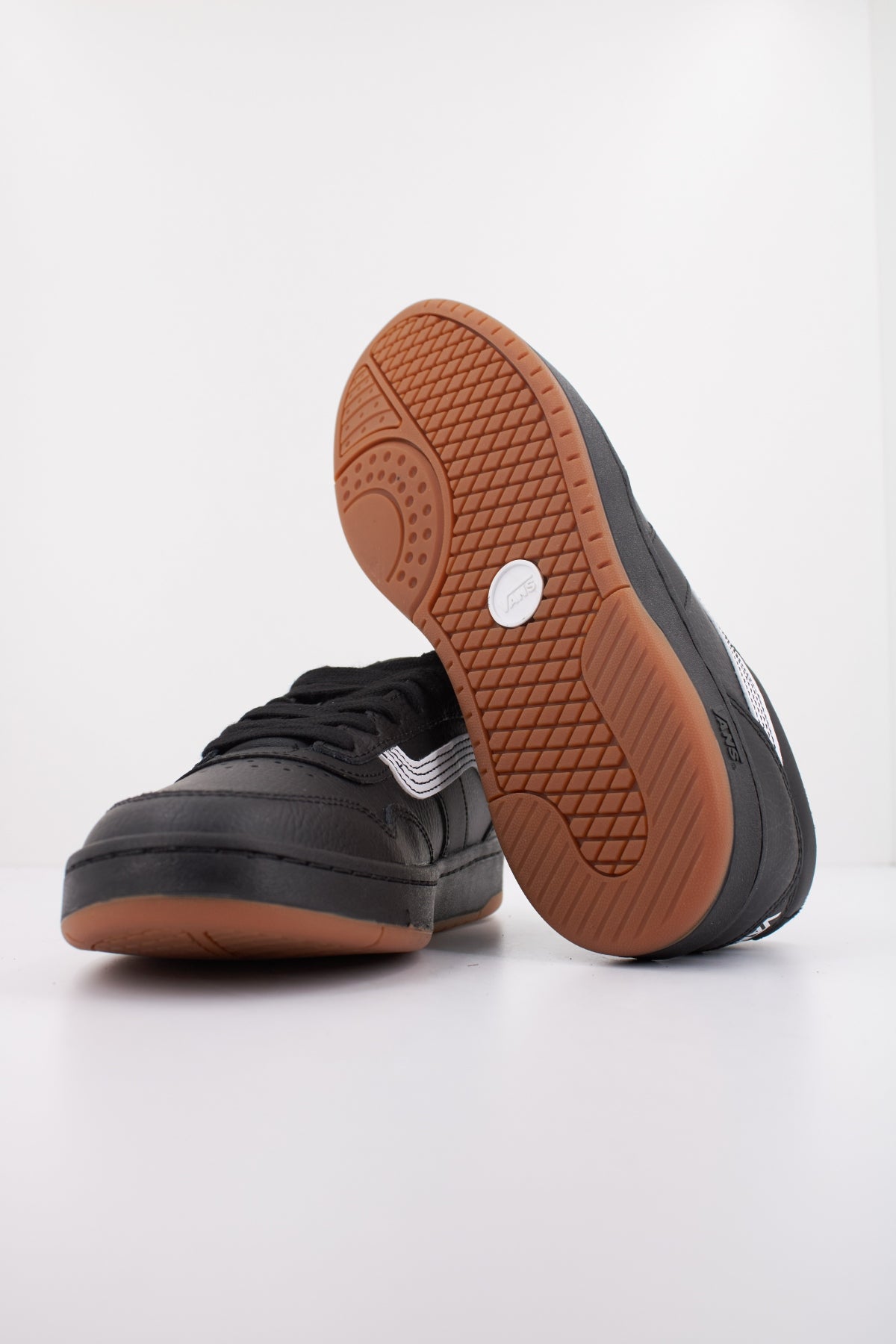 VANS CRUZE . STIT en color NEGRO  (5)