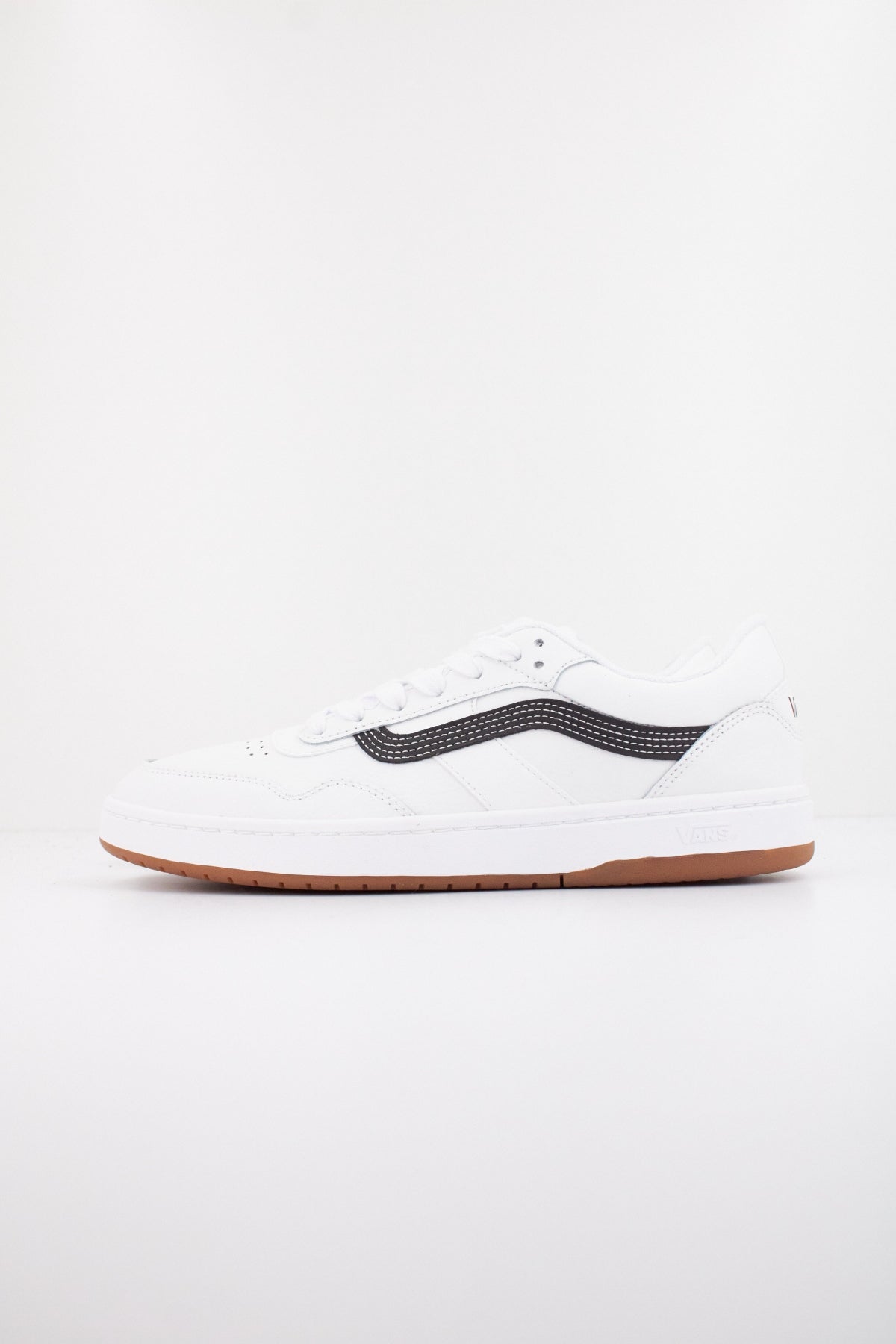 VANS CRUZE . en color BLANCO  (1)