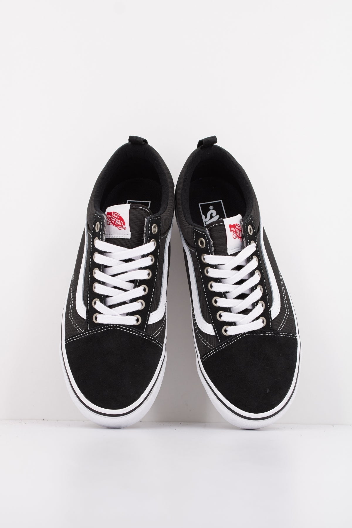VANS MTE OLD SKOOL INSULATE en color NEGRO  (3)