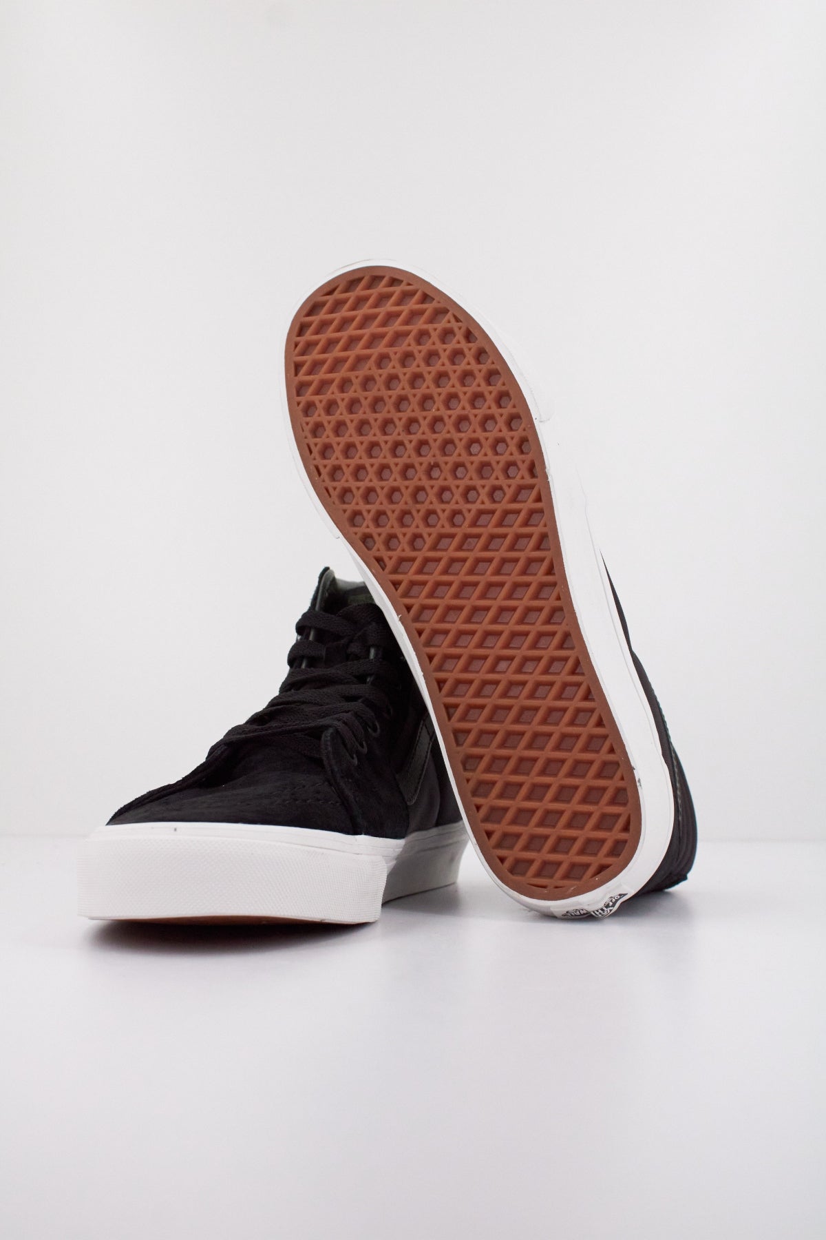 VANS SK-HI CRDA en color NEGRO  (5)