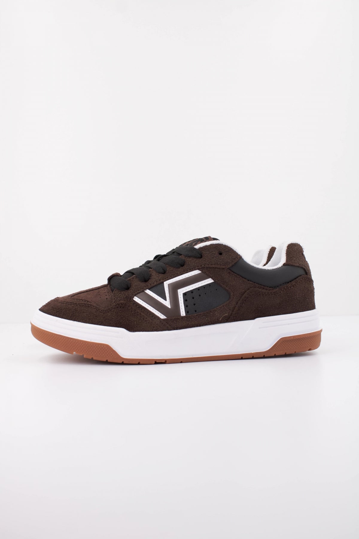 VANS UPLAND VARS en color MARRON  (1)