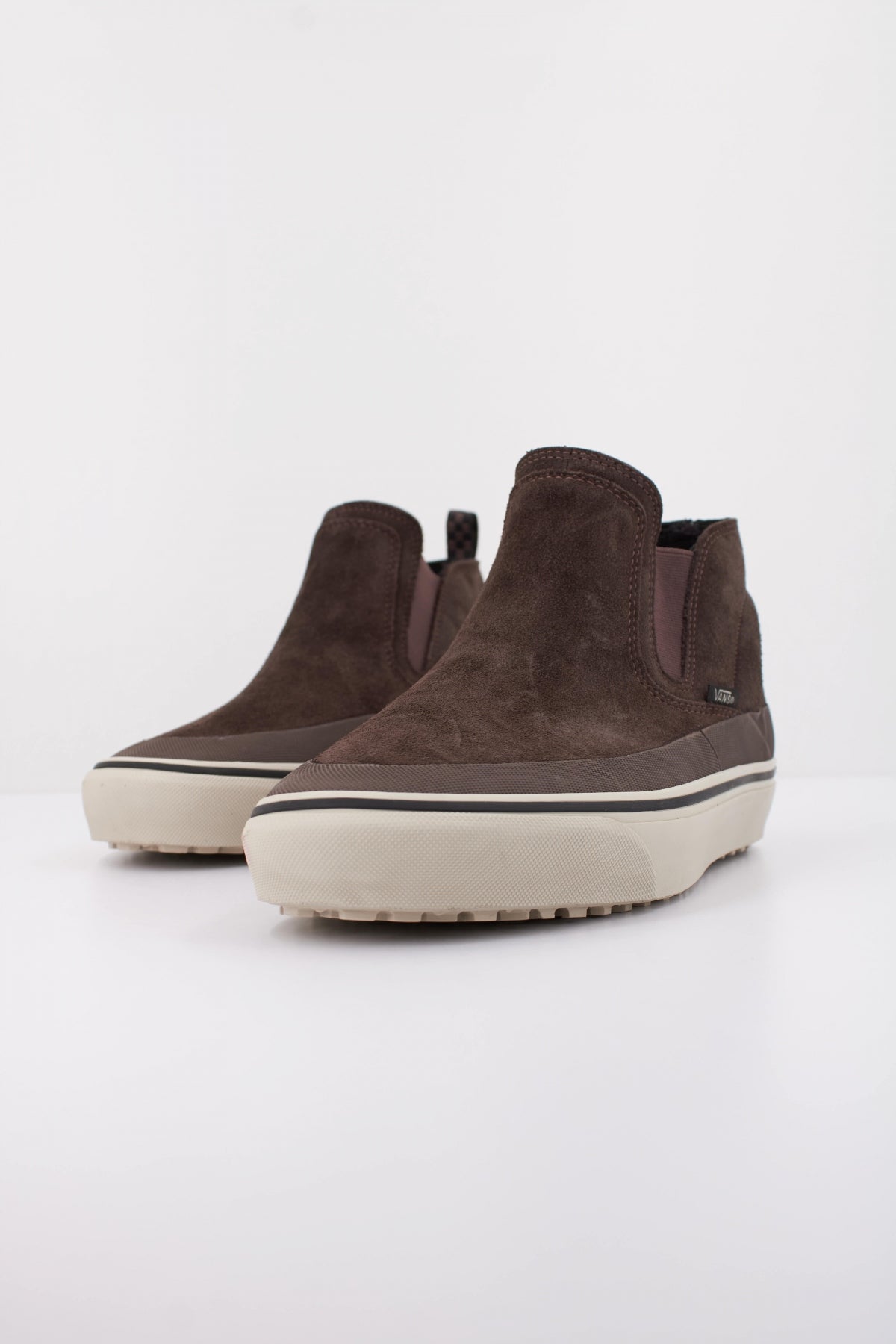 VANS MTE MID-SLIP INSULATED en color MARRON  (2)