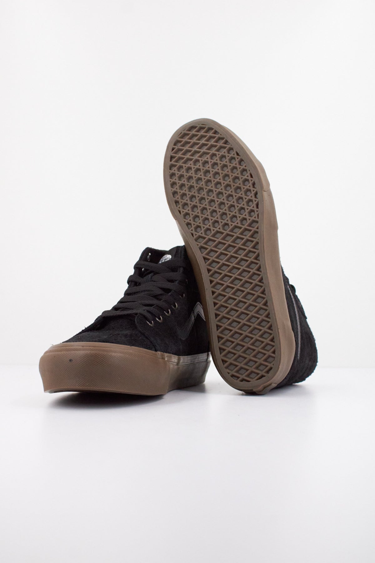 VANS  SK-HI TAPERED HRYS  en color NEGRO  (5)