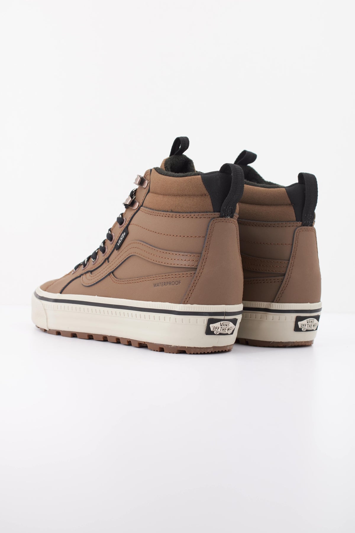 VANS MTE SK-HI WATERPROOF en color MARRON  (4)