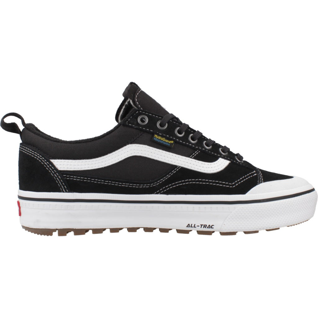 VANS MTE OLD SKOOL WATERPROOF en color NEGRO  (4)