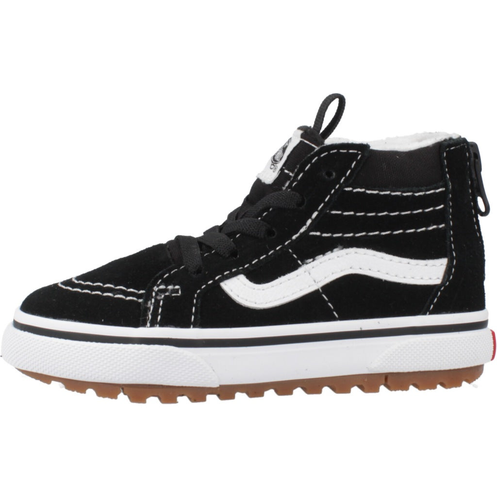 VANS MTE SK-HI ZIP en color NEGRO  (2)