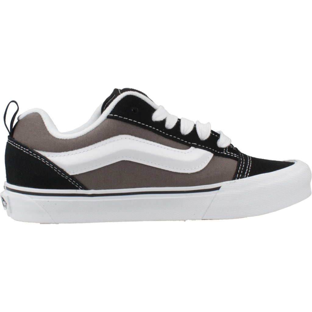 VANS KNU SKOOL en color NEGRO  (4)