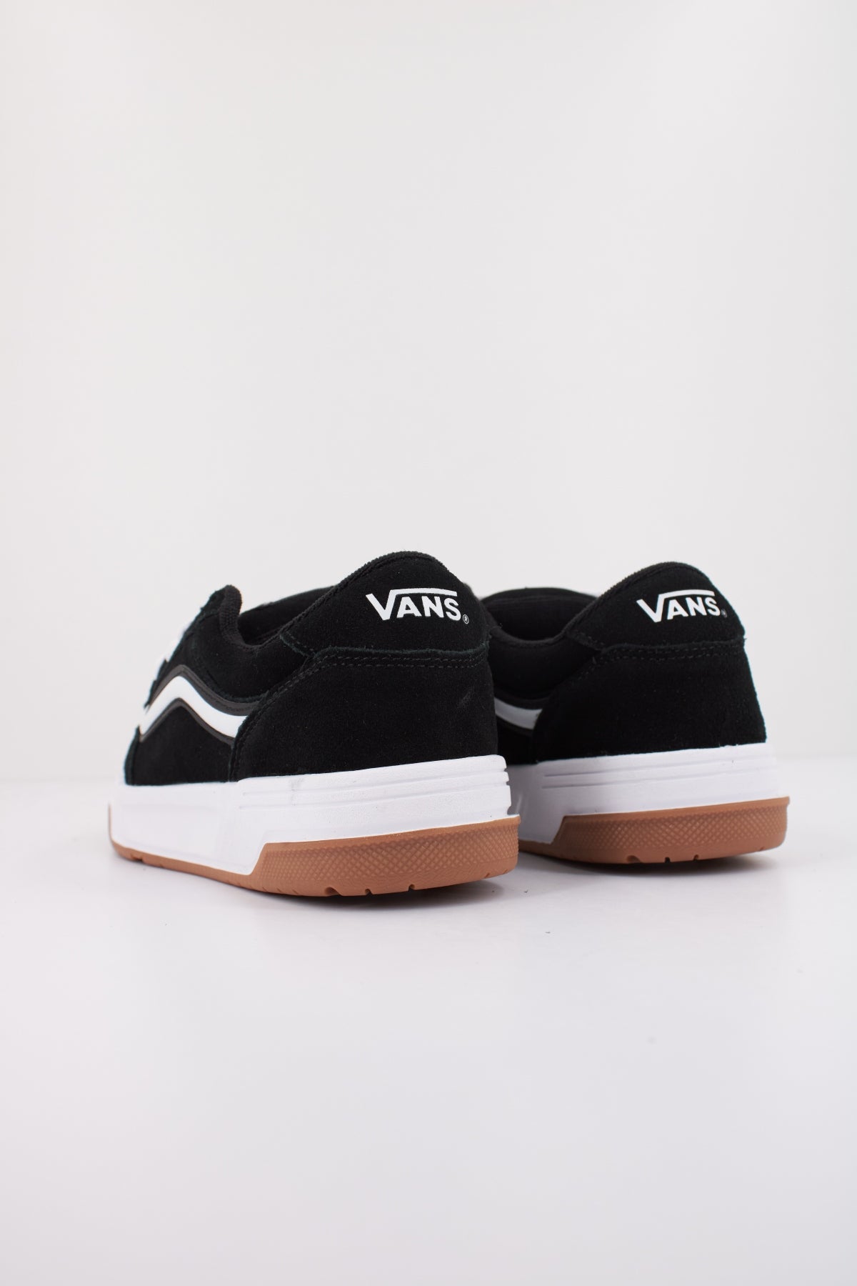VANS HYLANE en color NEGRO  (4)