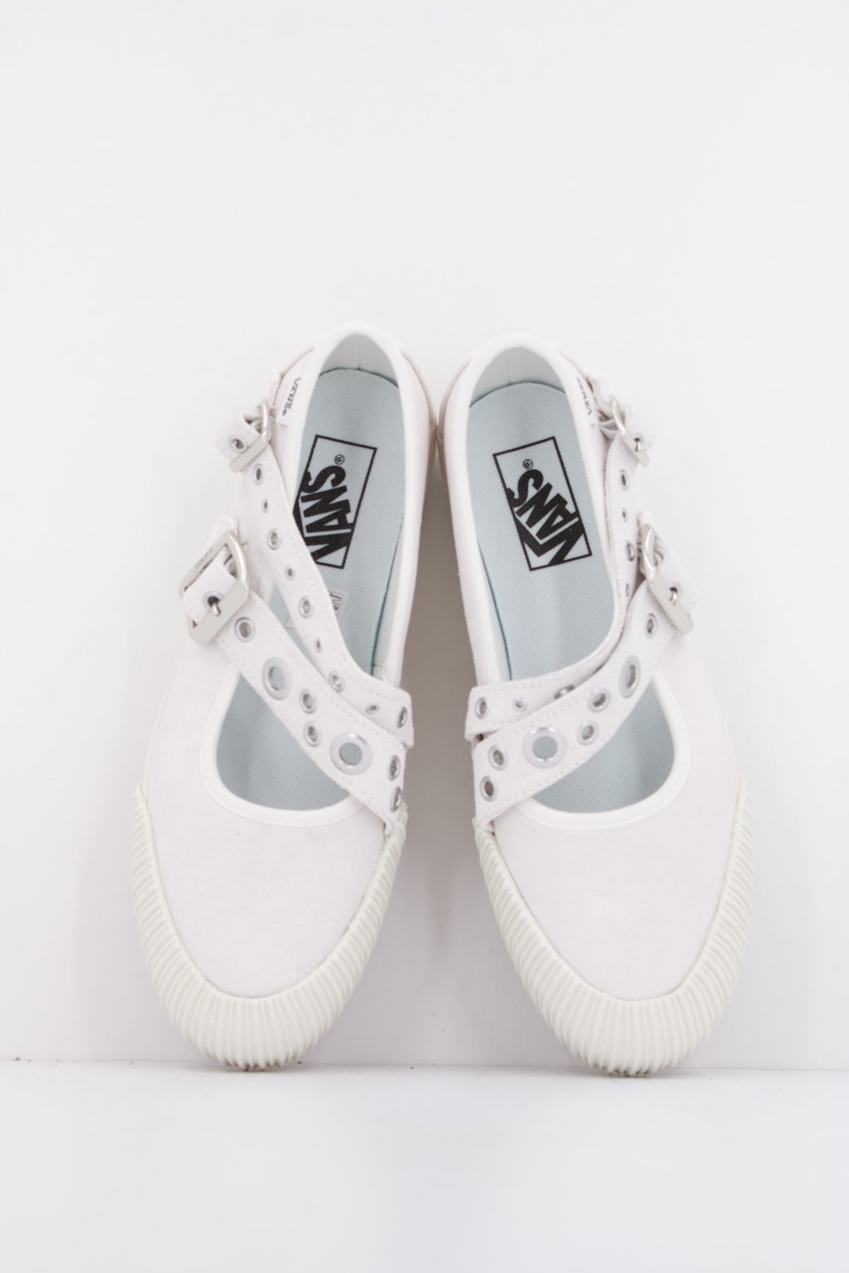 VANS MARY JANE STRAPS  en color BLANCO  (3)