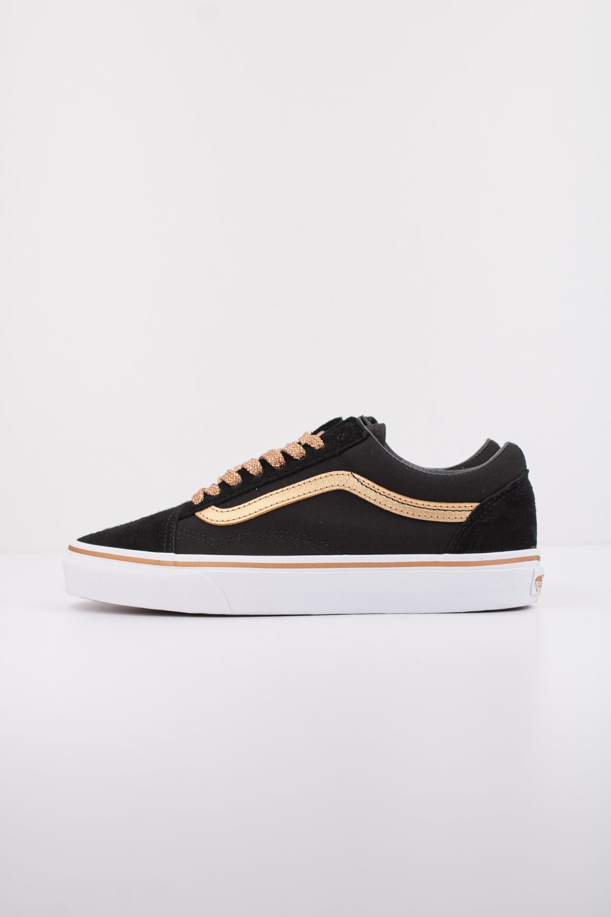 VANS OLD SKOOL MTLC en color NEGRO  (1)
