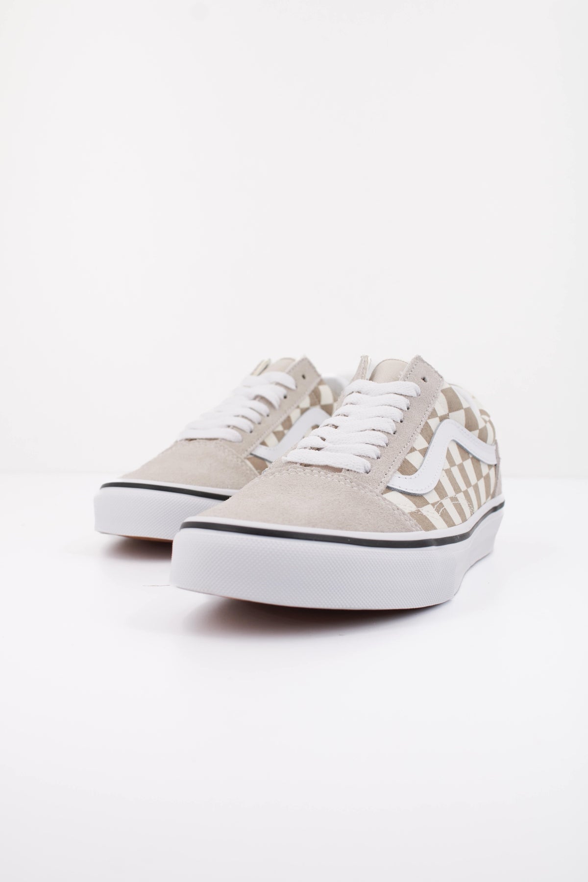 VANS OLD SKOOL en color BEIS  (2)