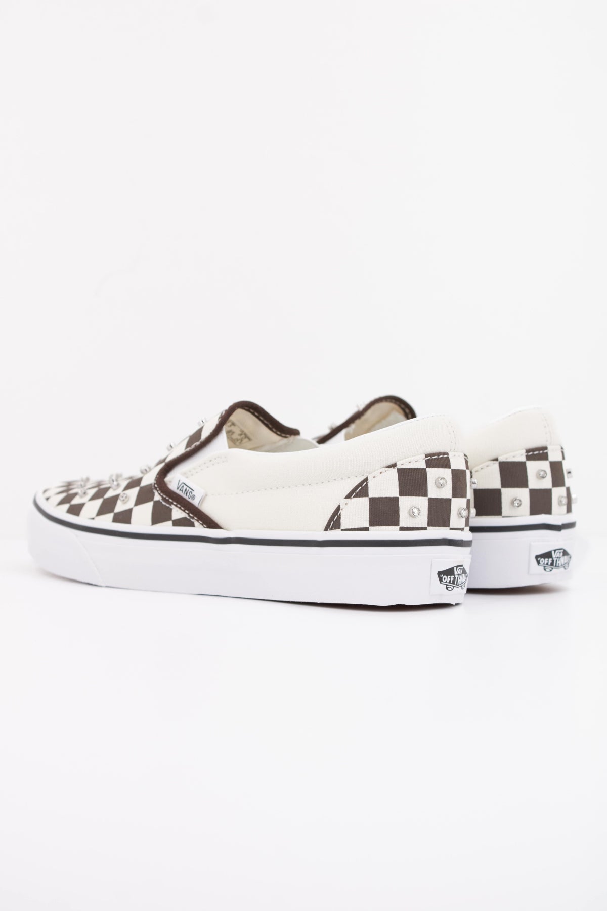 VANS CLASSIC SLIP O en color BEIS  (4)