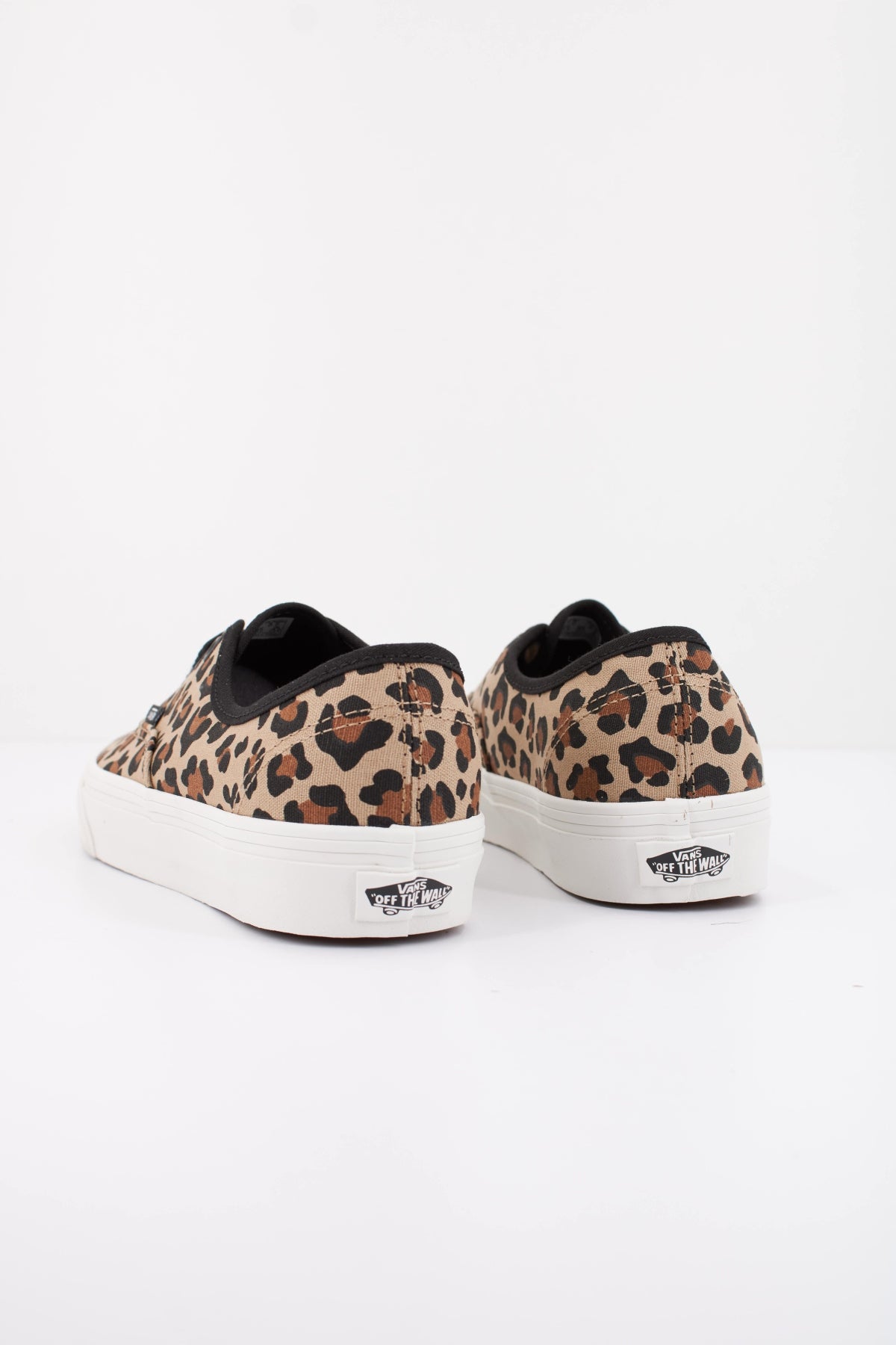 VANS  AUTHENTIC  en color ANIMAL PRINT  (4)