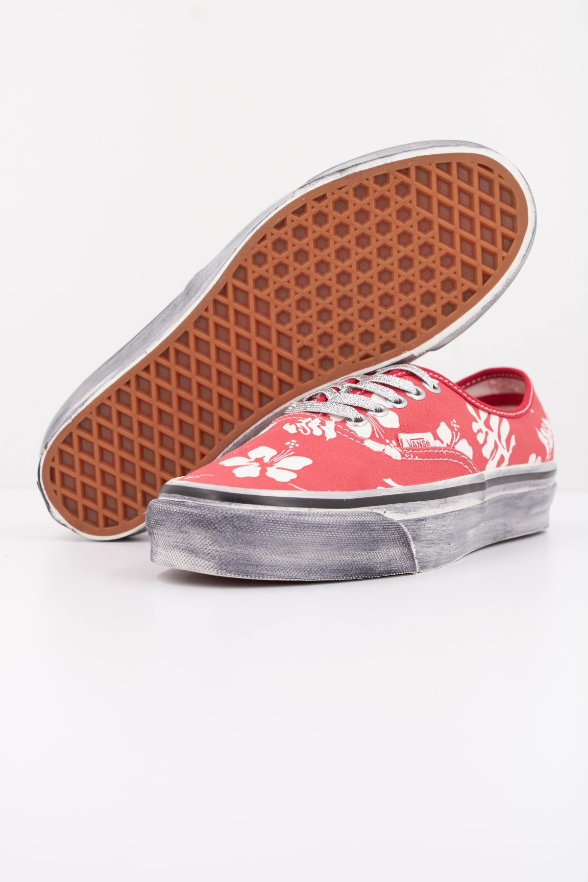 VANS LX AUTHENTIC en color ROJO  (5)