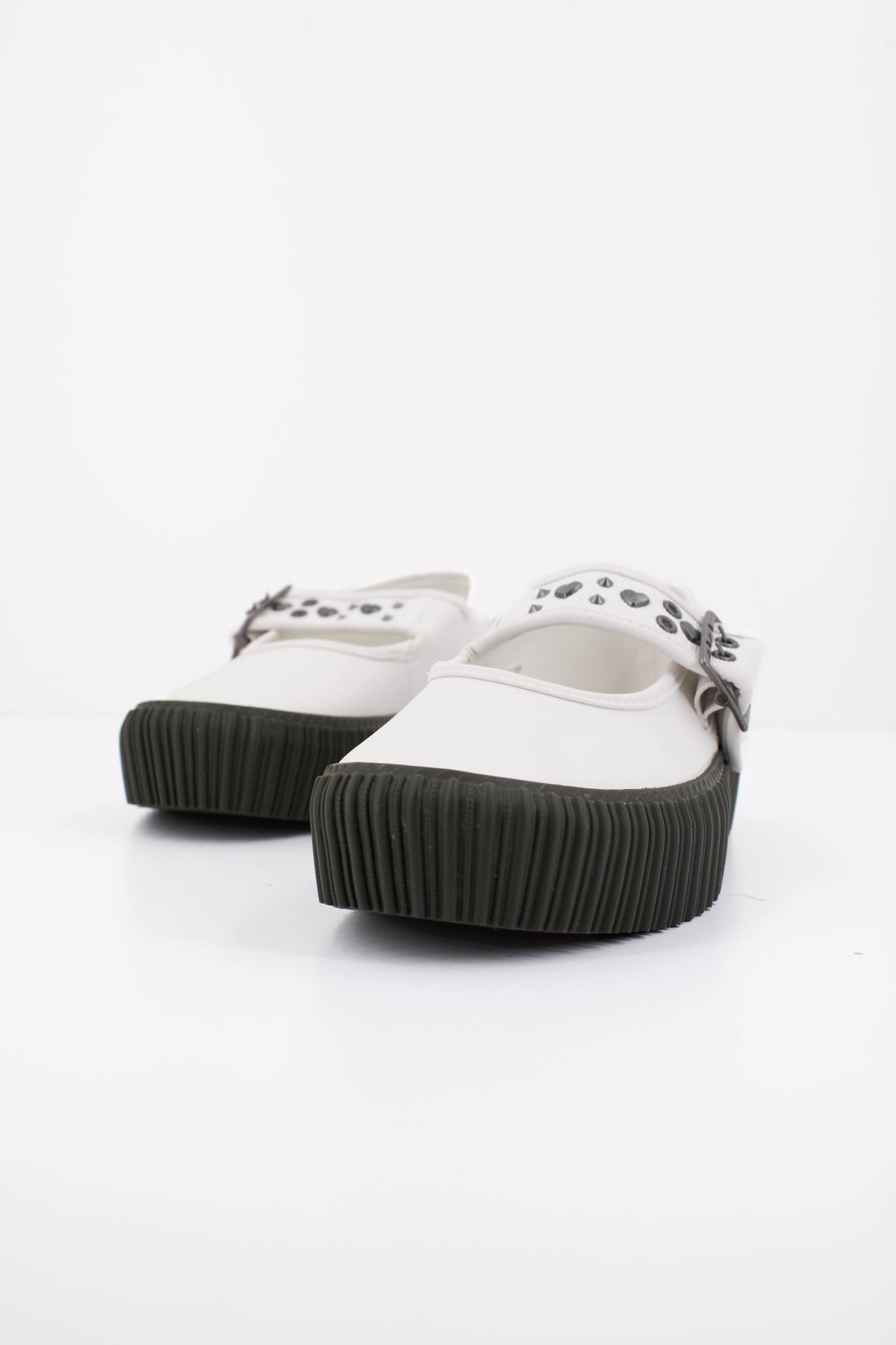 VANS MARY JANE CREEPER LOVE en color BLANCO  (2)