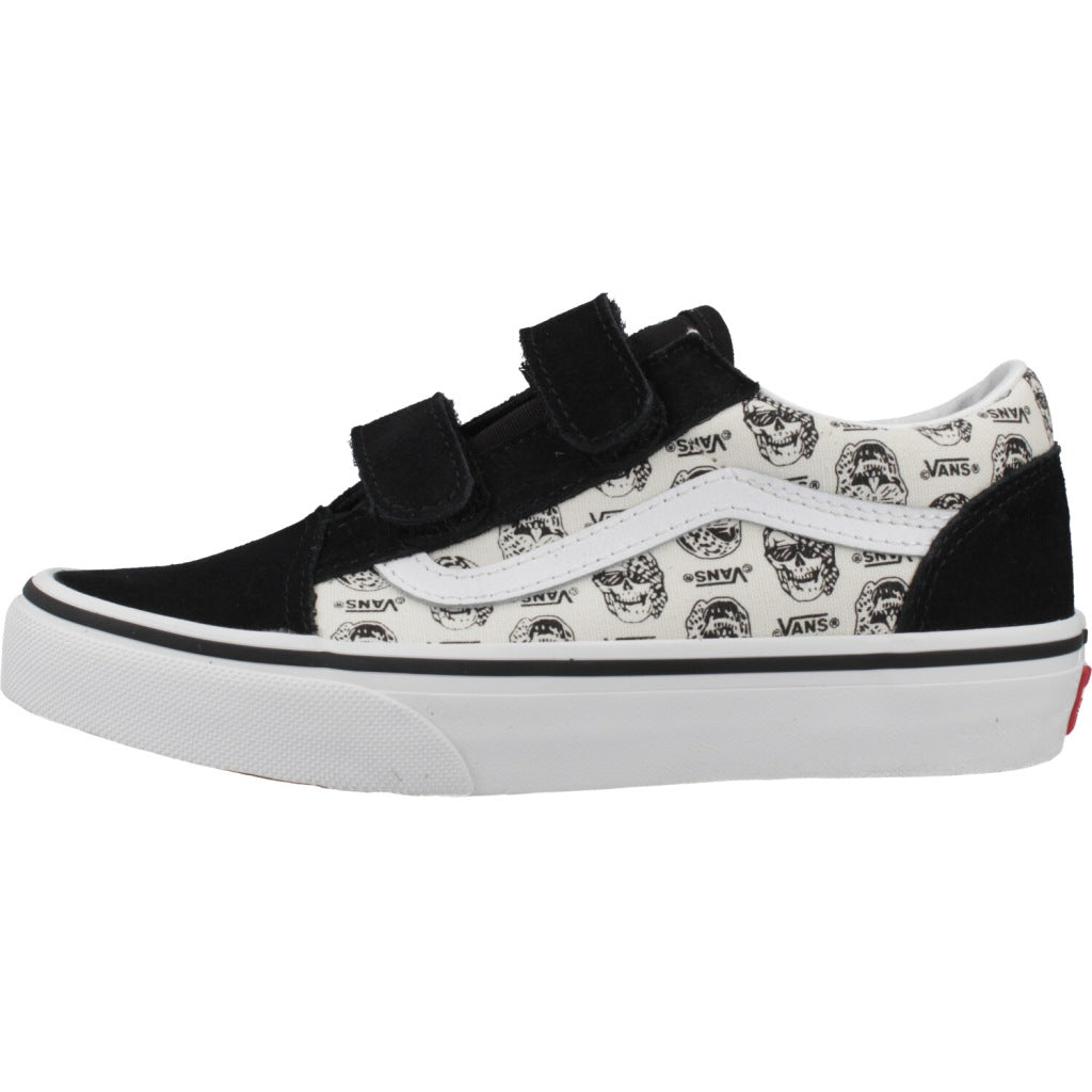 VANS OLD SKOOL V SKULLS en color NEGRO  (2)