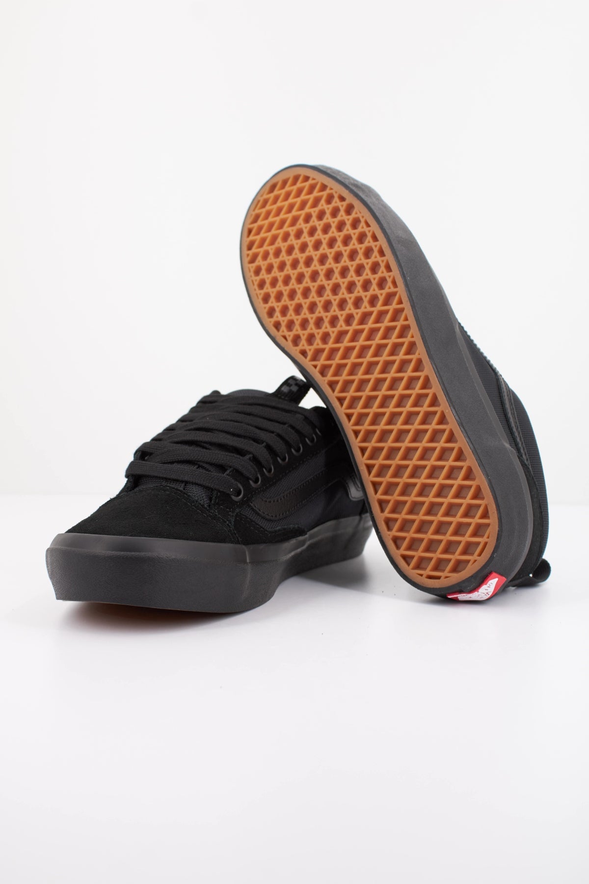 VANS SKATE OLD  en color NEGRO  (5)