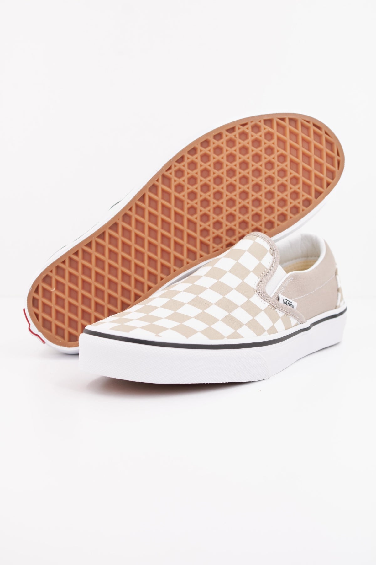 VANS CLASSIC SLIP ON CHECKB en color BEIS  (5)