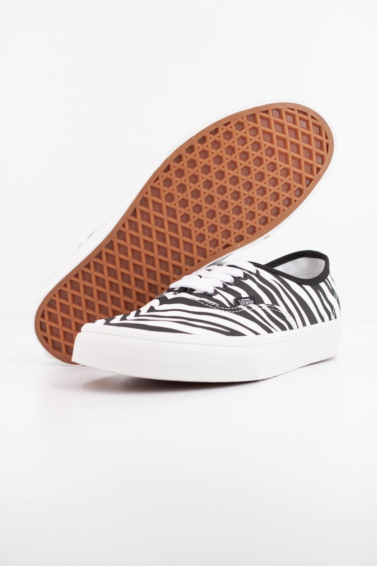 VANS  AUTHENTIC  en color ANIMAL PRINT  (5)