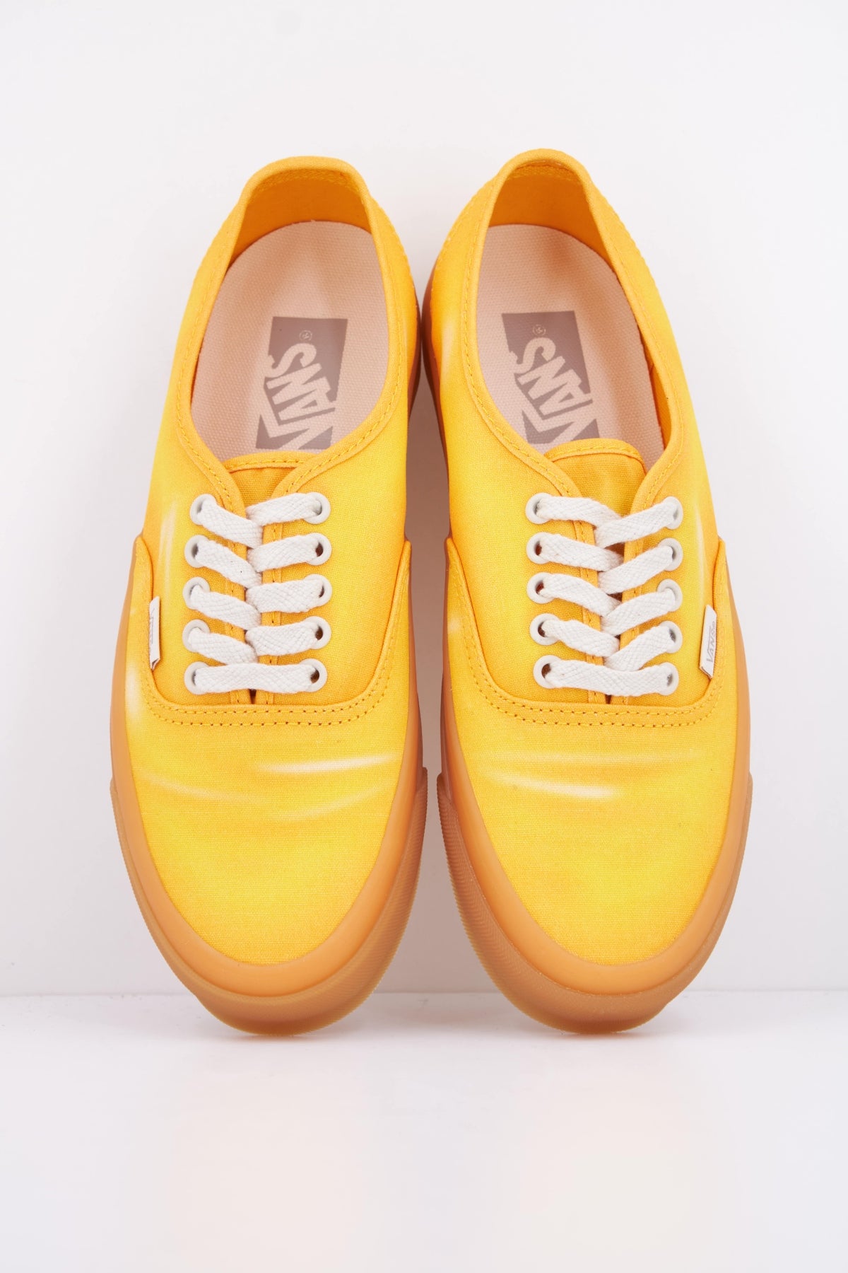 VANS  AUTHENTIC  en color AMARILLO  (3)