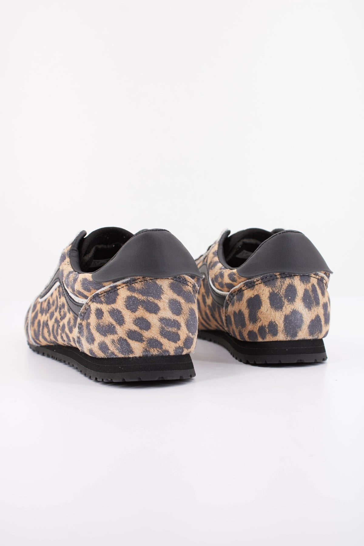 VANS SUPER LOWPRO SUEDE en color ANIMAL PRINT  (4)