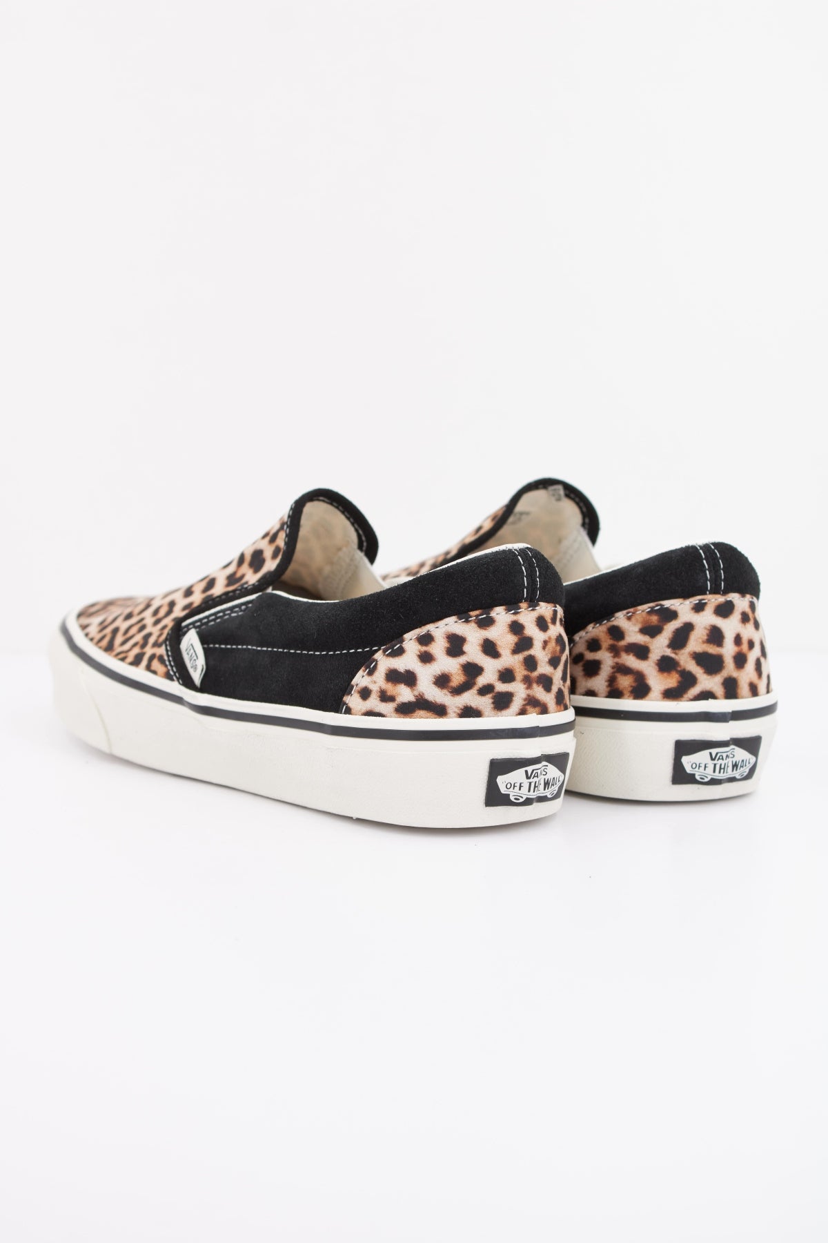 VANS CLASSIC SLIP ON LEPOAR en color ANIMAL PRINT  (4)