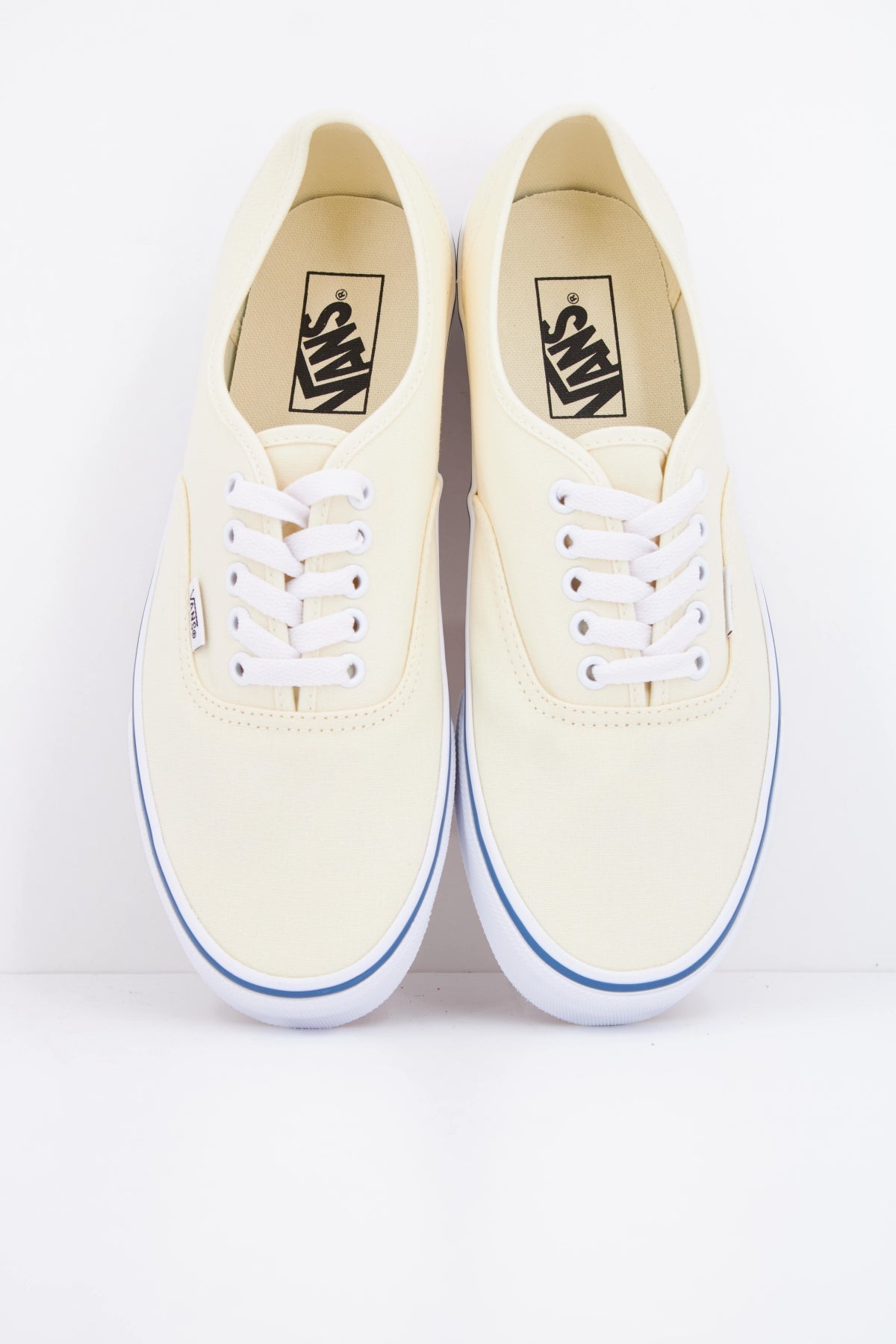 VANS AUTHENTIC en color AMARILLO  (3)