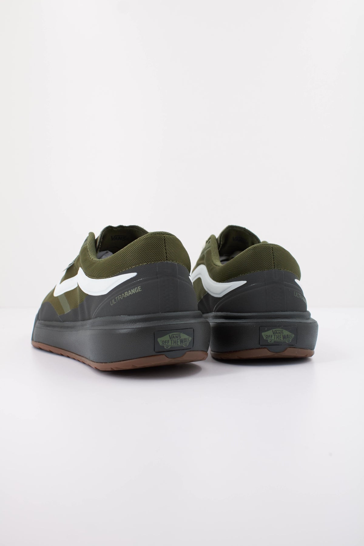 VANS ULTRARANGE  en color VERDE  (4)